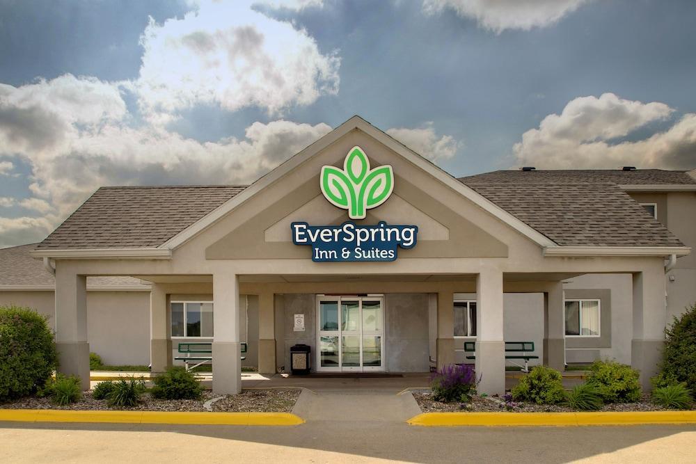 EverSpring Inn&Suites Oskaloosa Exterior foto