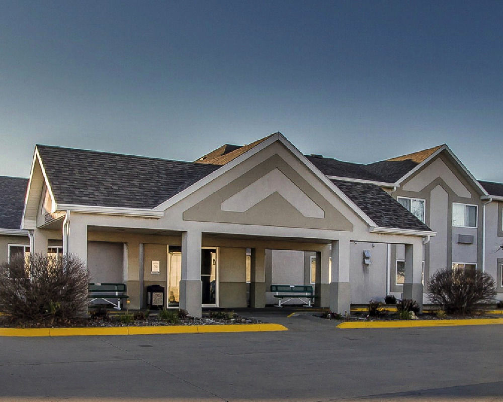 EverSpring Inn&Suites Oskaloosa Exterior foto