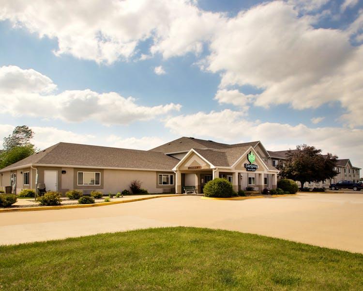 EverSpring Inn&Suites Oskaloosa Exterior foto